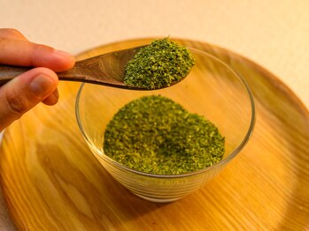 ジーヴァプラーナ(Jiva Purana)/モリンガ蒸し