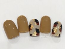モモネイル(MOMO nail)/