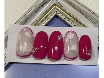 クバーナ(CUBANA)/フラワー囲みネイル☆¥8,800