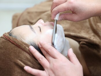 マハナ(mahana)/肌に優しいお顔そり