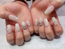 リッチネイル(Rich Nail)/人気のホワイトカラー