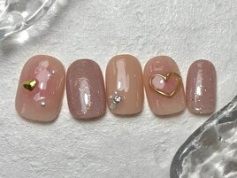 チークネイル【¥6800】
