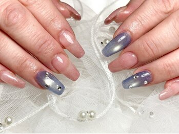 ポノリノ(PONO RINO)の写真/もっと長さが欲しい!爪が折れた!とお悩みの方必見◎長さ出しで細く綺麗な指先を実現♪理想の形も自由自在!