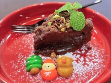 アクア(AQUA)/カフェ、コワーキングスペースも