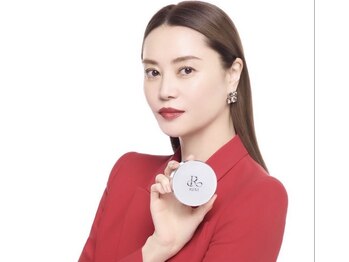 サロンデュヒャーク 志木駅前店(salon du ひゃーく)/REVI×観月ありささん