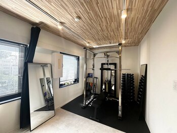 ワイズ パーソナル アンド ヘルス 恵比寿店(Y's Personal&Health)/店内内観