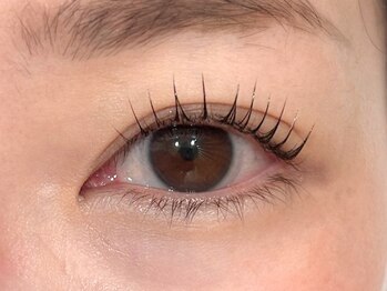 ネオリーブ ウリ(Neolive uri)/パリジェンヌラッシュリフト