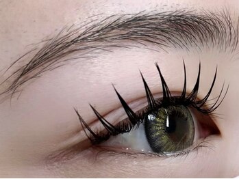 ジル(Jill)の写真/ダブルフラットラッシュ/バインドロック導入☆お手頃価格なのにモチが良い&高技術◎お仕事帰りにも通える♪