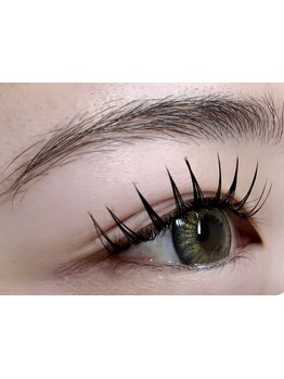 ボリュームのある目元にしたい