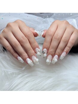 アミネイル(Ami Nail)/ワンホンガーリーネイル