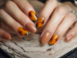 tortoiseshell nails