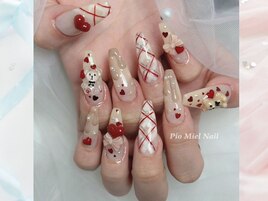 くま×ハートの甘々ネイル
