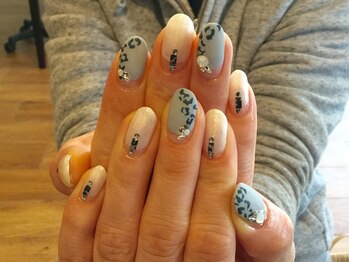 アウリン(AURYN)/マットレオパード