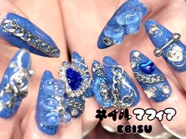 ゴテゴテブルーネイル