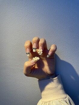 ムーイ 外苑前(mooi.)/ribon × french