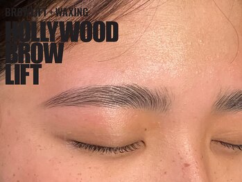 チュラ(Chura)/ハリウッドブロウリフト