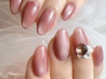 リュールネイル(lueur nail)/ビジューが主役