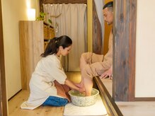 タイマッサージ シズ(Thai massage Shizu)の雰囲気（炭酸足湯が血行促進・疲労回復に繋がります。）