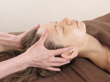 フリージア(Freesia)/【6】　ヘッド～首マッサージ