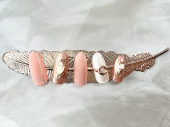 ラウレアルア(Laure’a lua)/