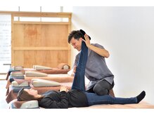 はせべ鍼灸整骨院/骨盤ストレッチ