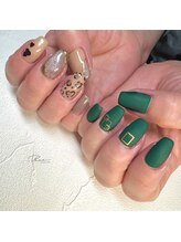 ドットビー(.Bee)/