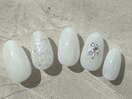 夏のホワイトネイル