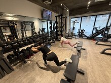 エボ パーソナルトレーニングジム 泉店(E.V.O)/ペアトレで続けやすい！