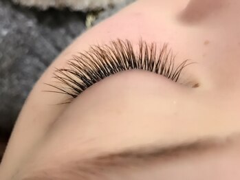 ラフ アイラッシュ アンド アイブロウ(ROUGH Eyelash&Eyeblow salon)/