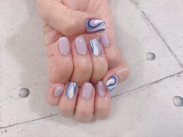 ブッチ柄デザインネイル