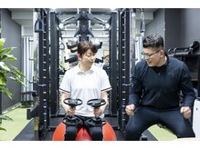 ヘルスファーストジム(Health 1st GYM)/ジム　トレーニング風景