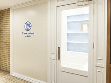 レヴィ アイラッシュアンドビューティ(L'evie)/お店の入り口