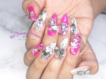 アン ジョーヌドラゴ/【ロングネイル】ピンクネイル