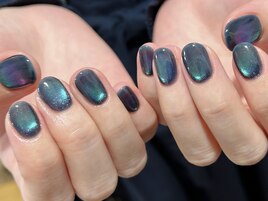 奥行感◎ビー玉マグネットネイル