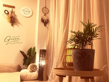 ギヴン 西新宿(Given)/緑も取り入れた 居心地よい空間