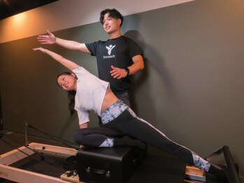 ボニーズ 薬院 福岡中央店(boneedz)/マシンピラティス楽しもう！