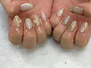 ネイル マックスケリー 神戸(MAXKELLY)/くすみカラーネイル/お花ネイル