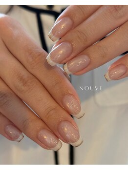 ヌーヴ(NOUVE)/French × magnet nail
