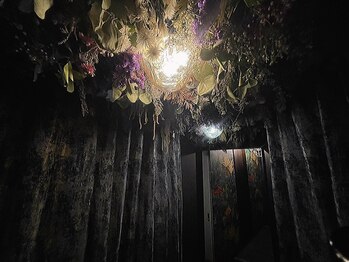 ザワン スパ アンド リラクゼーション(THE ONE)/〈THE ONE フラワートンネル〉