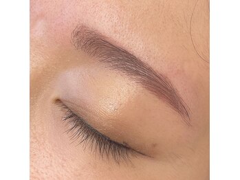 グラービー(gulabi)