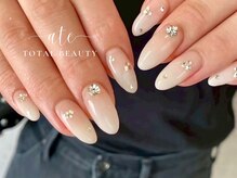 アテ(ate)/ベイビーブーマーネイル