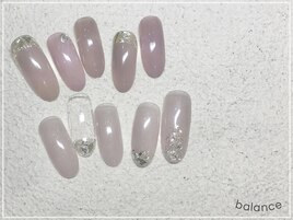 トレンドガラスフレンチネイル