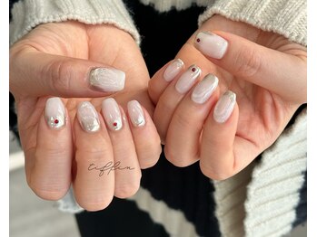 ネイルサロン ティフィン(tiffin)/～シルバーグラデーション～