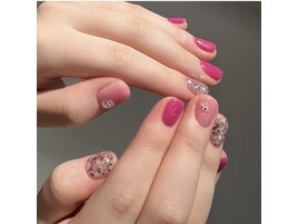 ピンクネイル　新規¥8900