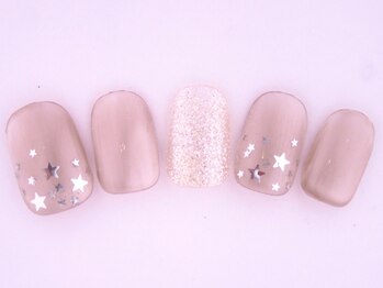 ネイルサロン ノアの写真/【初回オフ込¥3400~】経験豊富なスタッフが貴女のお爪に合わせて美しく見えるデザインをご提案いたします♪