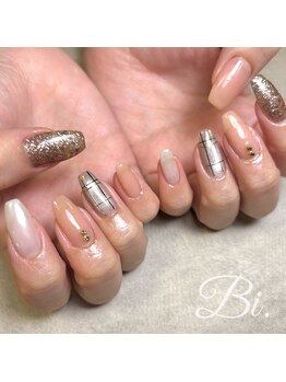 チェックネイル