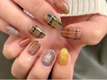 ビサイドネイルアート(BESIDE NAIL Art)/チェックネイル