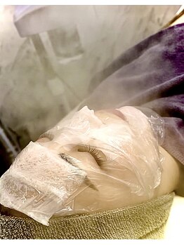 アヌヘア(Anuhea)の写真/【優しい肌育毛穴洗浄×ハーブピーリングでニキビケア◎】温泉水を使用した肌育毛穴洗浄×ハーブピーリング