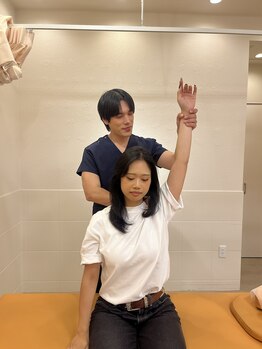 ハピフル整体院 塚口院の写真/【NEWOPEN限定★破格のキャンペーン実施中♪】辛い首肩こりに!専門家によるワンランク上の施術は速攻効果◎