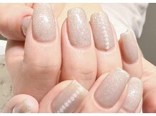 アルーシェ 平井(Alushe)/ラメワンカラー×パールライン